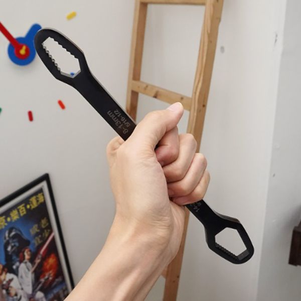 블랙 멀티 스패너 공구 볼트 너트 만능 렌치