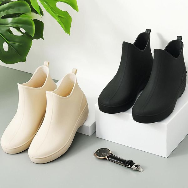 여자휴가철패션 레인부츠 여성(WF55769)