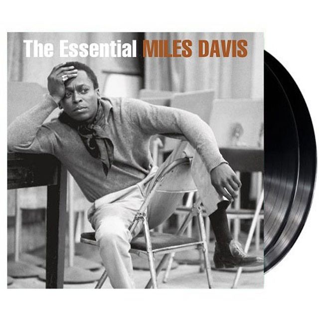 THE ESSENTIAL MILES DAVIS [LP]
