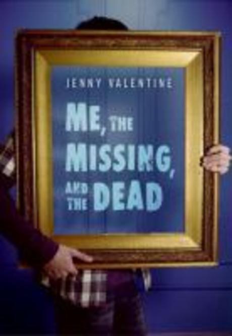 Me, the Missing, and the Dead 표지